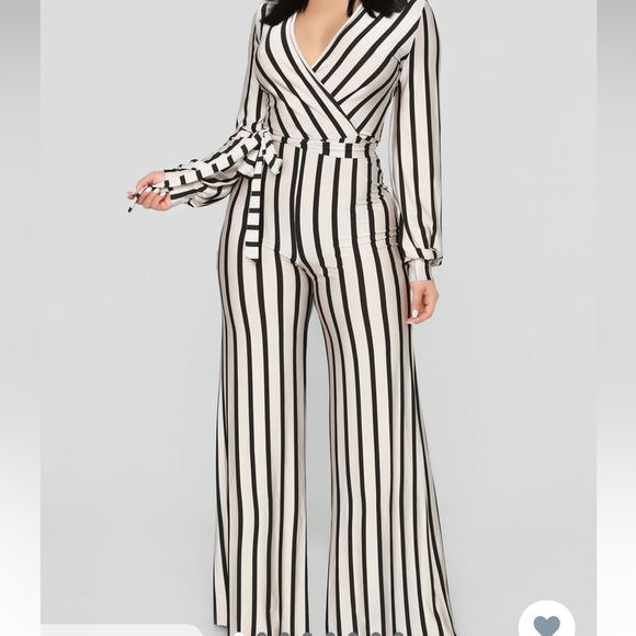 NWT fashionnova jumpsuit - Picture 2 of 4